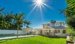 5 Bedroom Villa Kingsley Road, Byron Bay, Australia | VillaGetaways