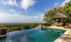 4 Bedroom Luxury Holiday Villa with Pool at Uluwatu, Bali