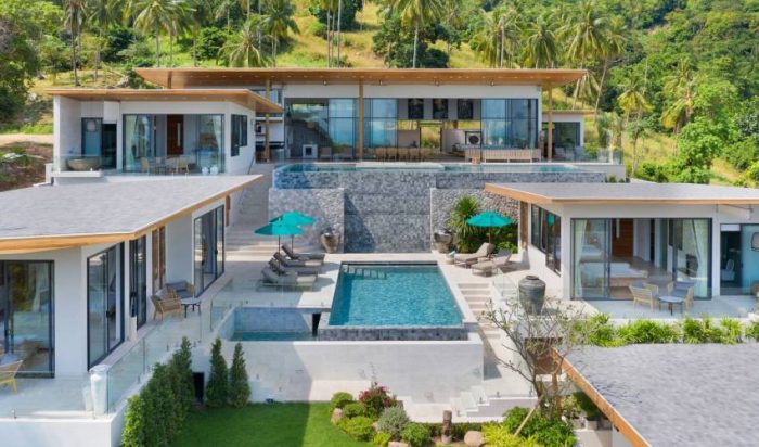 6 Bedroom Hillside Villa with Infinity Pool in Koh Samui, Thailand