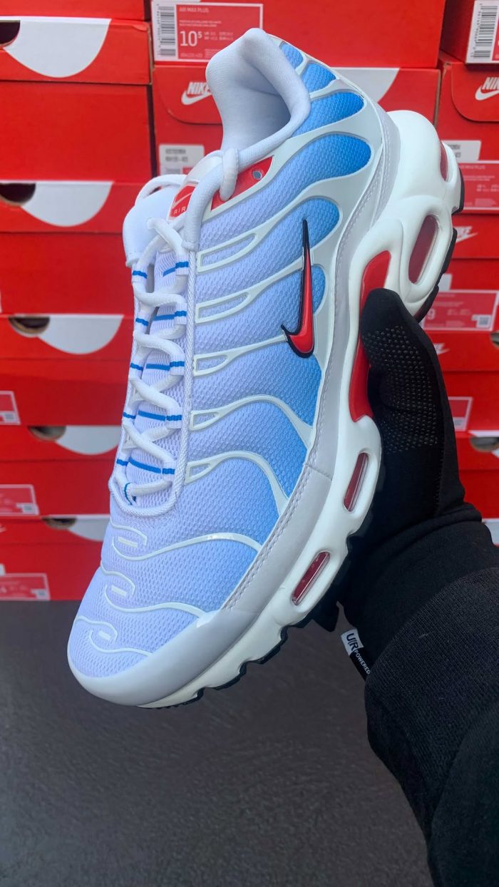 Searching for TNS and Asics in Auburn? Discover Top Styles Now