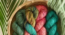 Best Types of Yarn for Hand Dyeing and How They Behave
