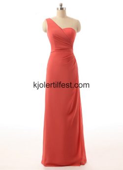 A-Linje En-Skulder Lange Rød Chiffon Brudepikekjoler – Kjolertilfest.com
