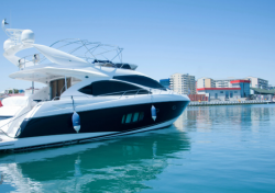 Hire Premium Boats in Barangaroo