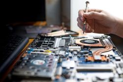 Laptop Screen Replacement Service in Australia | Eserve Infotech